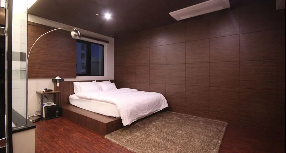 Nenne Boutique Hotel Busan 2*,  Sydkorea