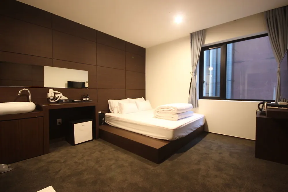 Nenne Boutique Hotel Busan