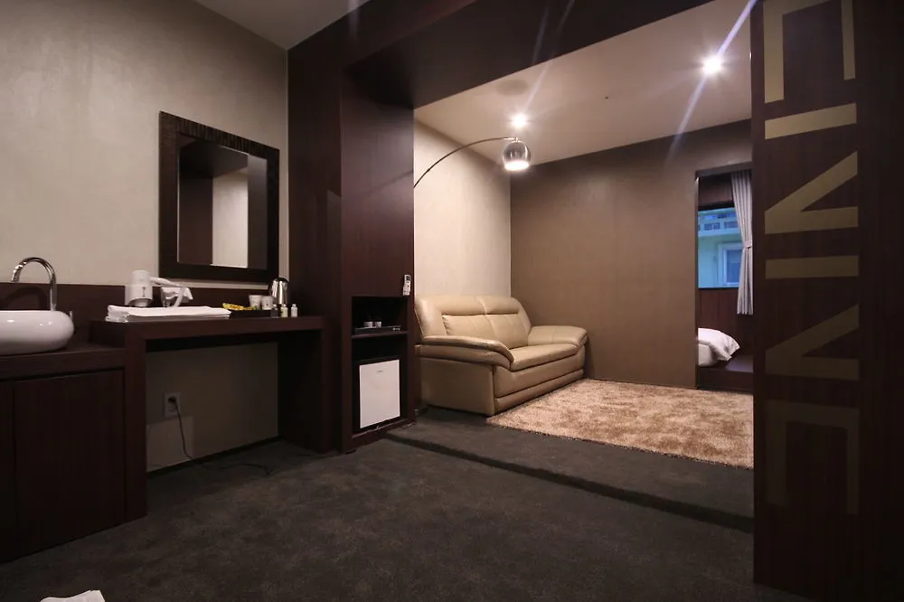 Nenne Boutique Hotel Busan